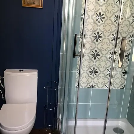 Maison De La Comtesse Bed and Breakfast Cosne-d'Allier