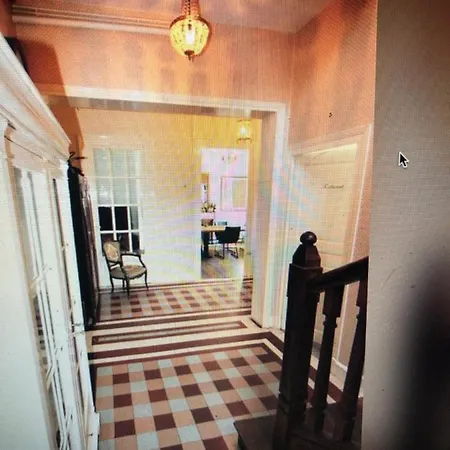 Maison De La Comtesse 3* Cosne-d'Allier