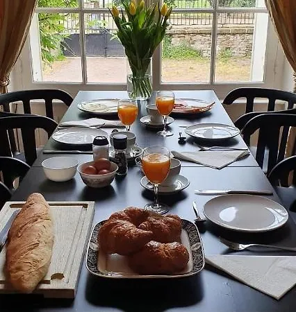 Maison De La Comtesse Couette-café Cosne-d'Allier