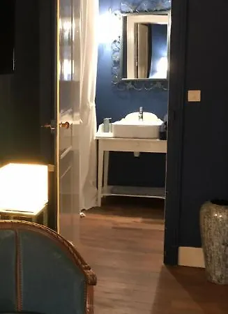 Maison De La Comtesse 3* Cosne-d'Allier