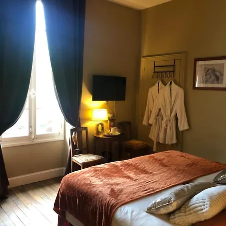 Maison De La Comtesse Cosne-d'Allier