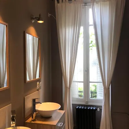 Maison De La Comtesse Couette-café Cosne-d'Allier
