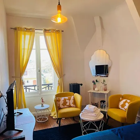 Maison De La Comtesse Bed & Breakfast Cosne-d'Allier