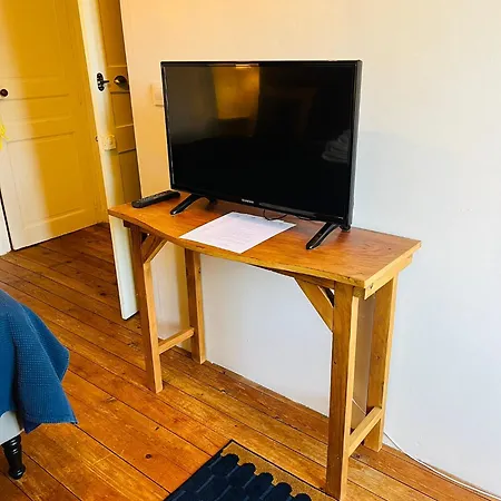 Maison De La Comtesse 3* Cosne-d'Allier