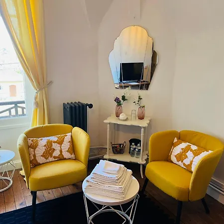 Maison De La Comtesse