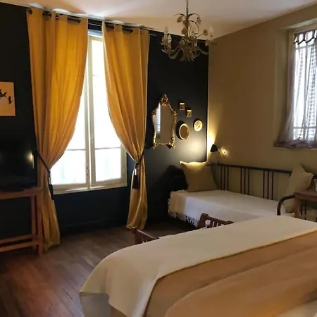 Maison De La Comtesse Bed & Breakfast