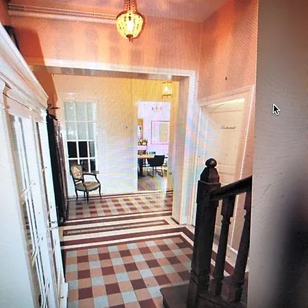 Maison De La Comtesse 3*