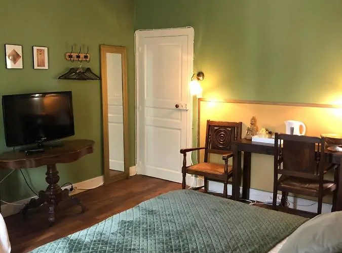 Maison De La Comtesse Cosne-d'Allier