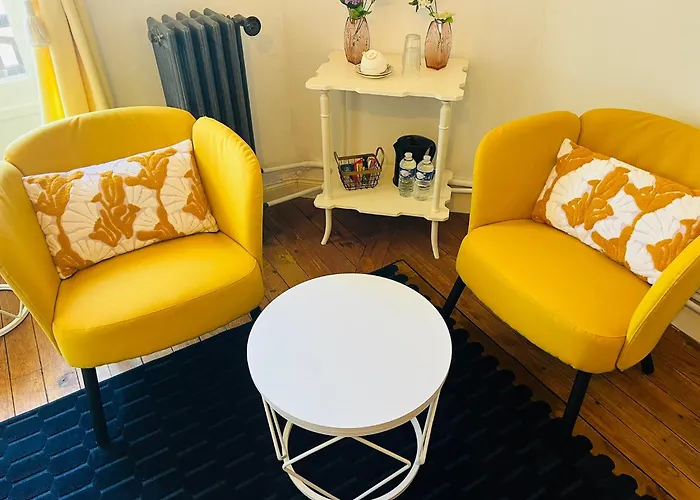 Maison De La Comtesse 3*