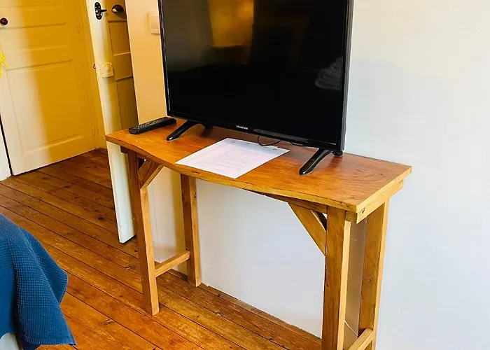 Maison De La Comtesse 3* Cosne-d'Allier