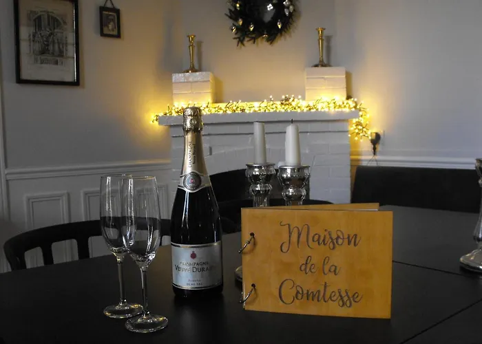 Maison De La Comtesse 3*